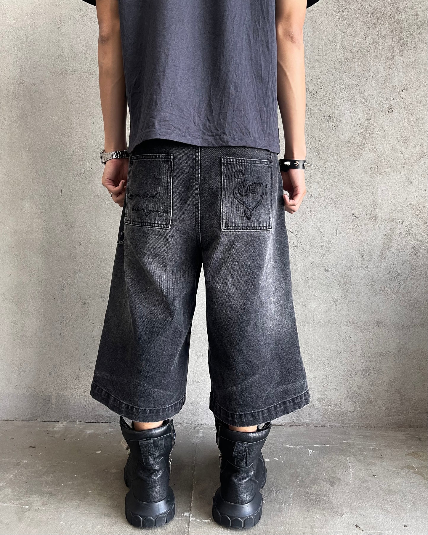 ROK MUSIC SHORT DENIM