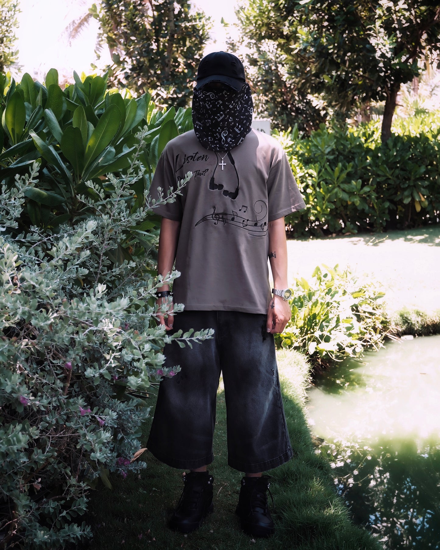 MELO TEE