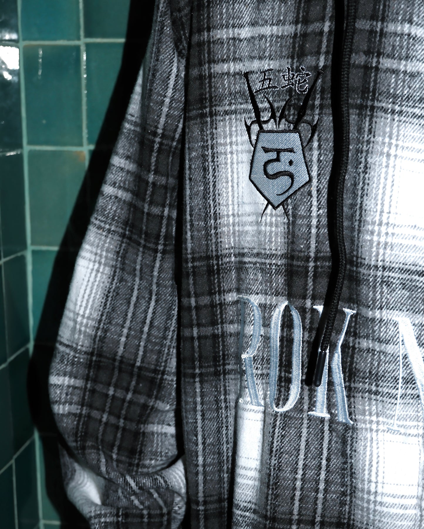 $LT - YEAR PLAID JACKET
