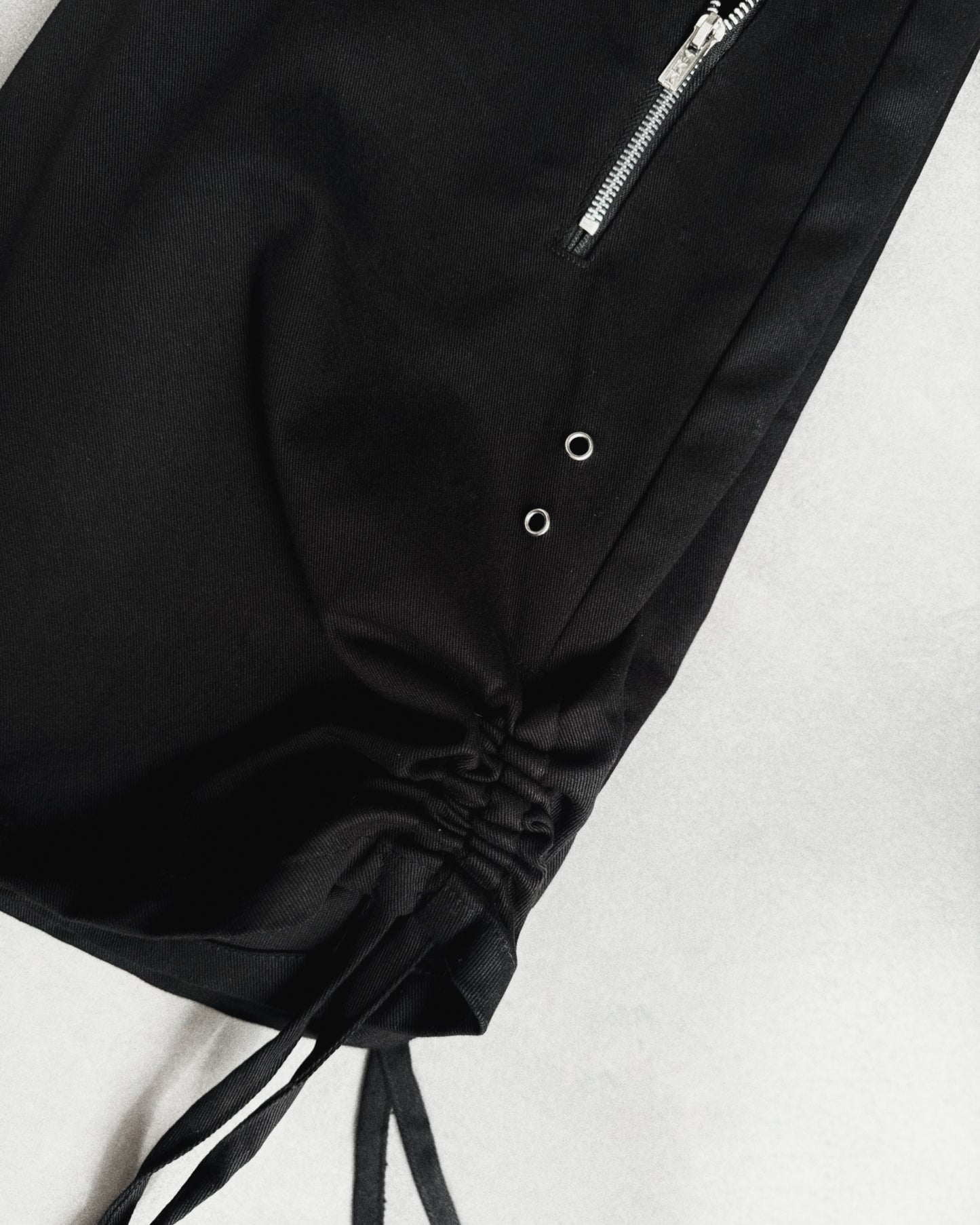 BLACK COFFIN SHORTS