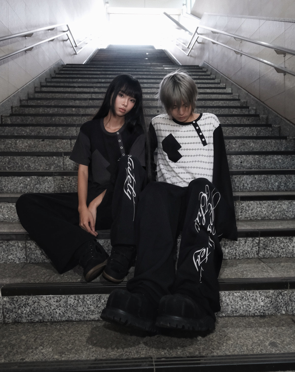 ASYMMETRIC HENLEY L.S.
