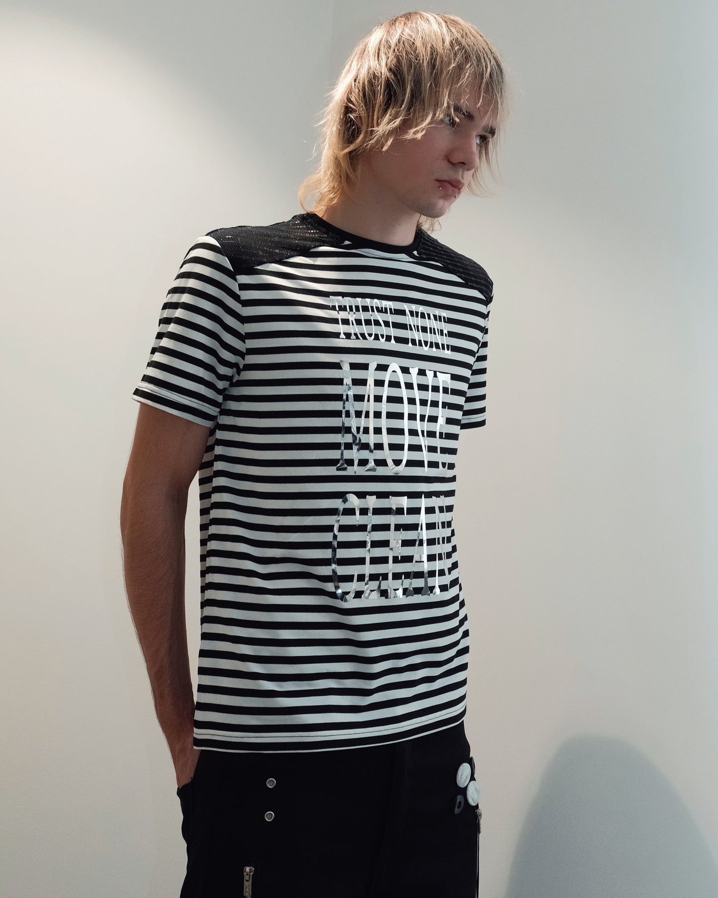 LUX KD STRIPED TEE