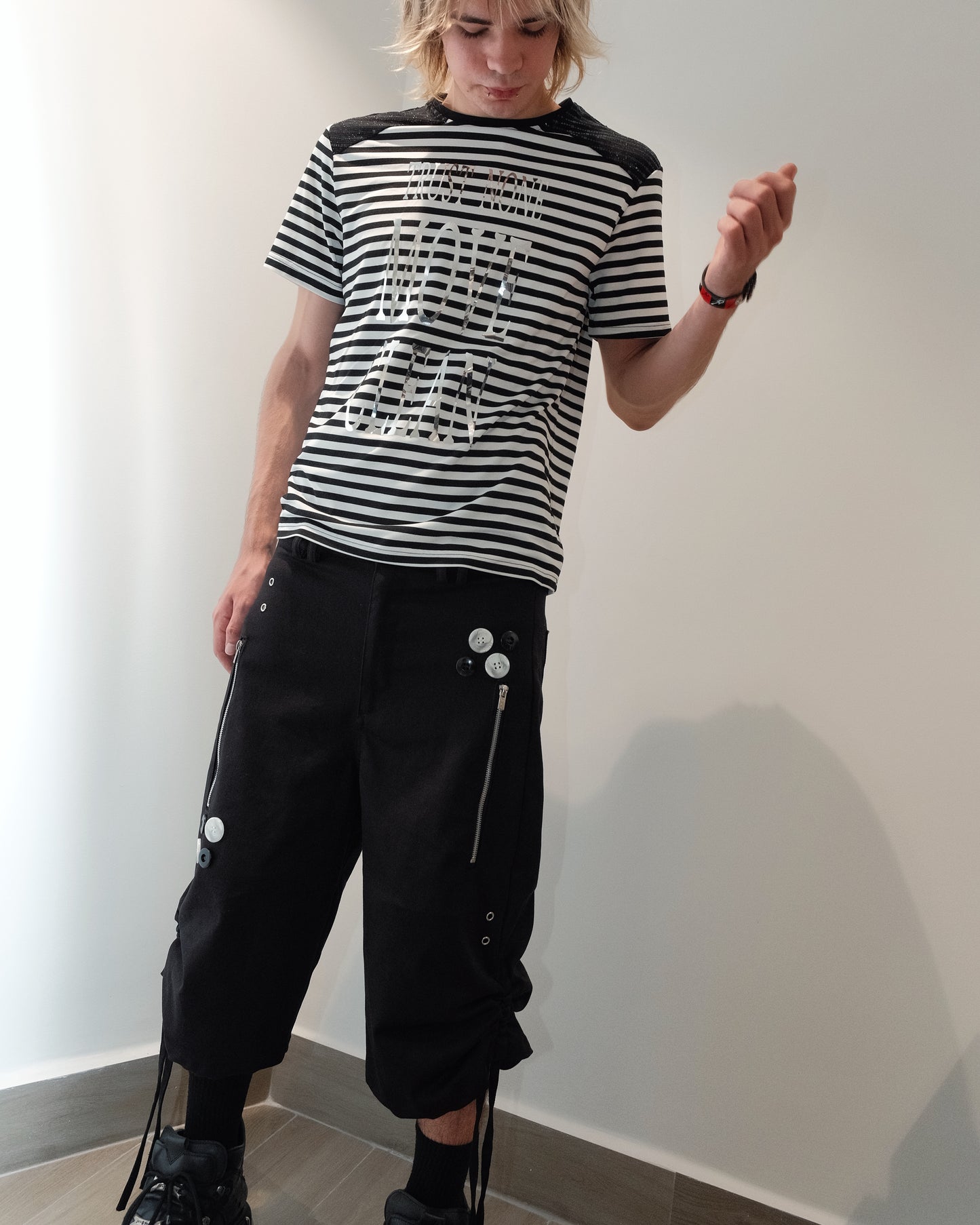 BLACK COFFIN SHORTS