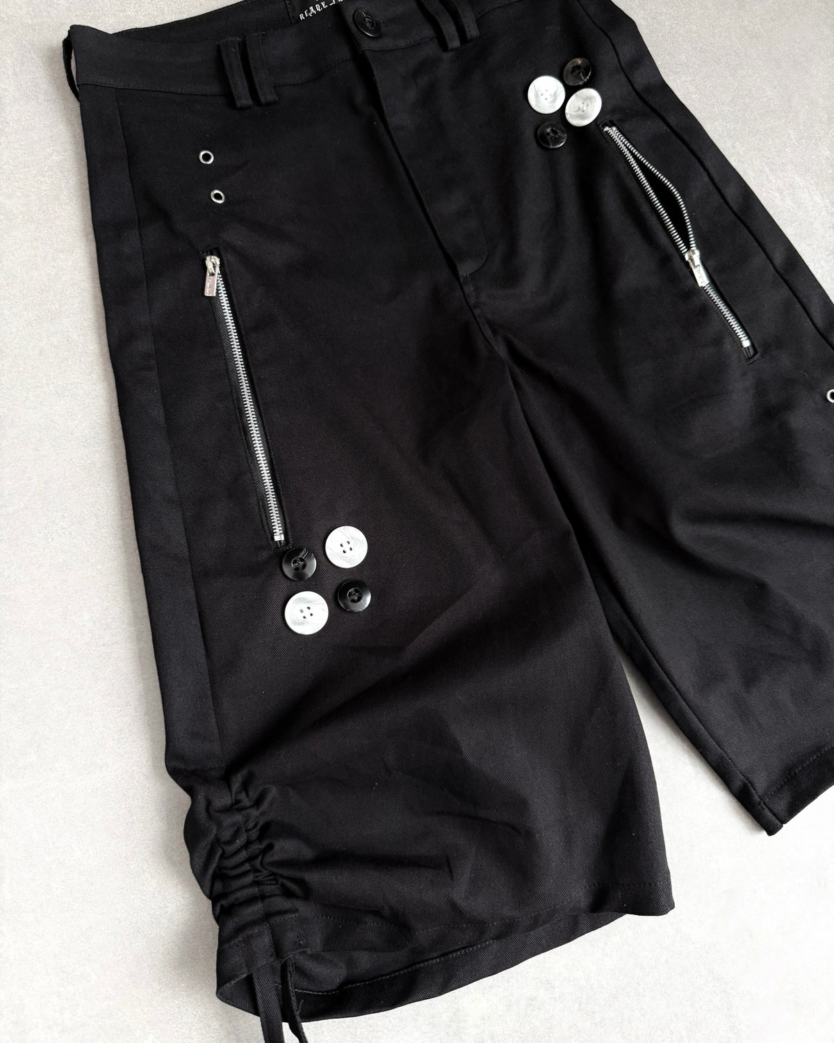 BLACK COFFIN SHORTS
